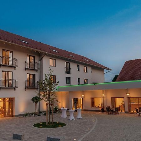 Gasthaus Forster Am See - Eching Bei Landshut المظهر الخارجي الصورة
